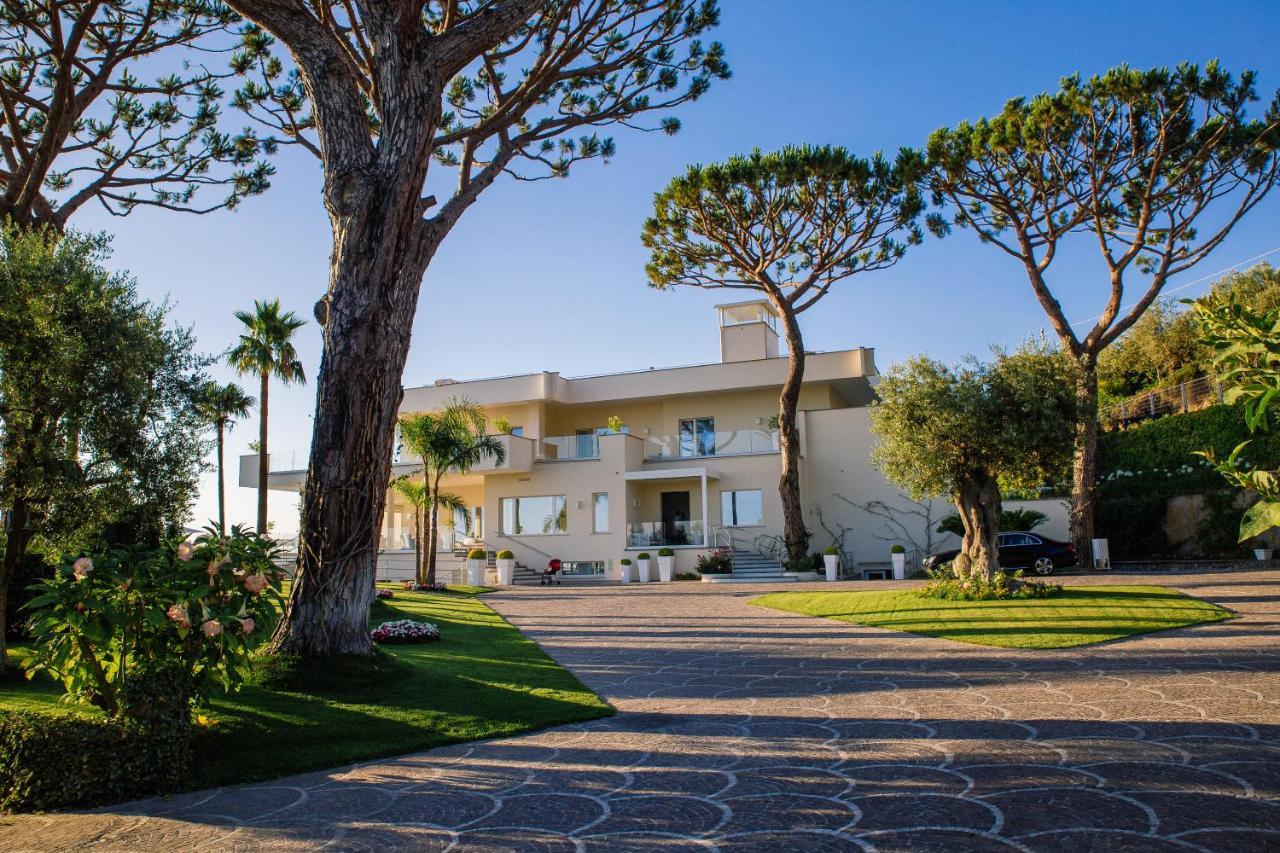 Villa Eliana Sorrento Esterno foto