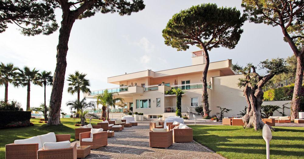 Villa Eliana Sorrento Esterno foto